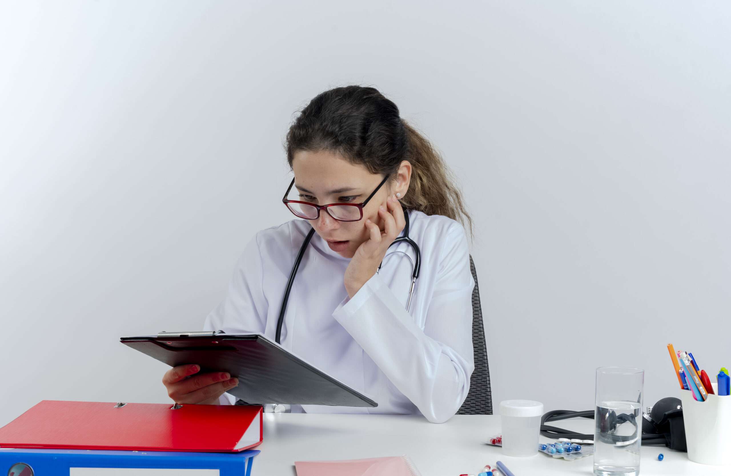 Read more about the article Revolutionize Patient Care with Healthcare Document Management Software